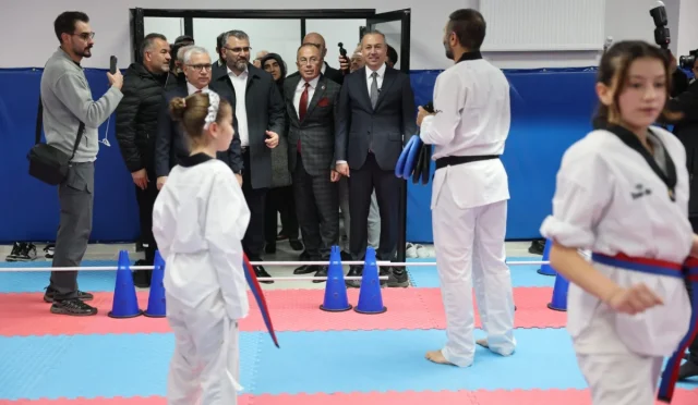 Şeyh Şamil Sağlık, Kültür ve Spor Merkezi Hizmete Açıldı