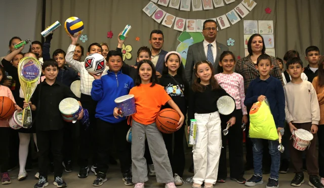 Keçiören’de Atık Pil Toplama Yarışmasının Şampiyonu Okul Açıklandı Keçiören’de Atık Pil Toplama Yarışmasının Şampiyonu Okul Açıklandı