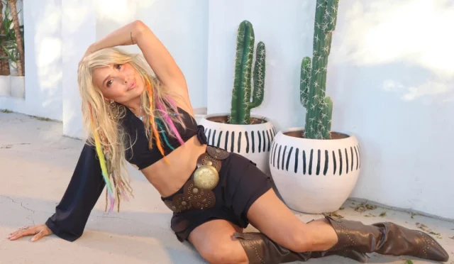 Yonca Evcimik, “Lambada” ile Geri Döndü: Müzik Listelerine Enerji Geldi! Yonca Evcimik, “Lambada” ile Geri Döndü: Müzik Listelerine Enerji Geldi!