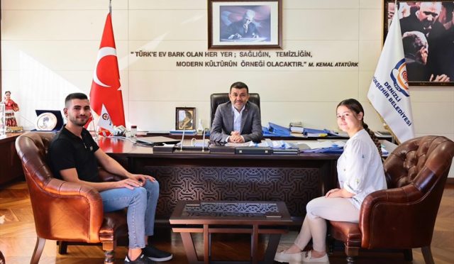 Denizli Büyükşehir’den Kırsalda Evlenen Gençlere Destek Paketi Denizli Büyükşehir’den Kırsalda Evlenen Gençlere Destek Paketi