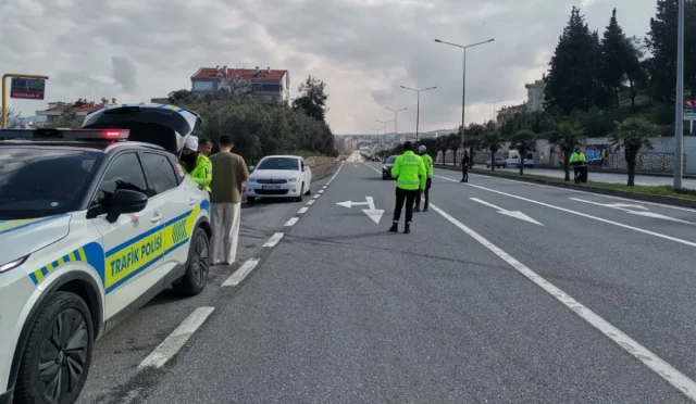 Bursa’da hız denetimleri sıklaştırıldı Bursa’da hız denetimleri sıklaştırıldı