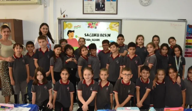 Manisa Öğrencileri Sağlıklı Beslenmeyi Öğrendi Manisa Öğrencileri Sağlıklı Beslenmeyi Öğrendi