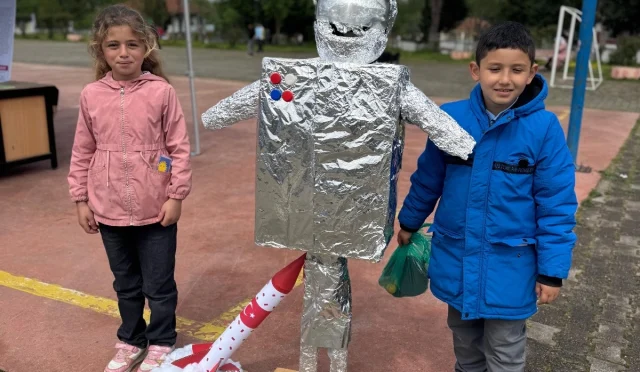Sakarya’da 4006 TÜBİTAK Bilim Fuarı Bilgilendirme Toplantısı Düzenlenecek