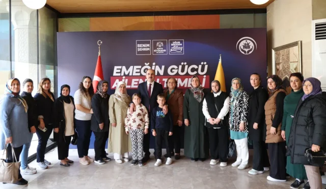 Başkan Altay, Konya’da Kadınlarla Buluşmalarını Sürdürüyor