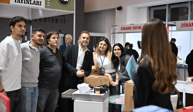 Akın: Balıkesir Kitap Fuarı, Türkiye’ye Örnek Oldu