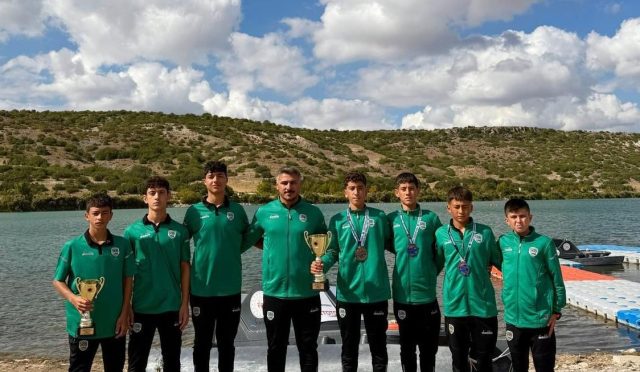 Büyükşehir Sporcuları Eskişehir’de İkincilikle Döndü Büyükşehir Sporcuları Eskişehir’de İkincilikle Döndü