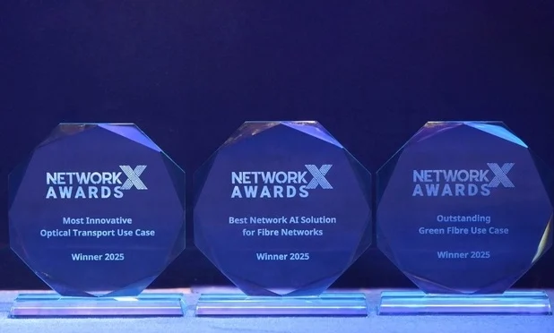 Huawei, Network X 2025’te Optik Ağ Teknolojilerinde Üç Ödülün Sahibi Oldu Huawei, Network X 2025’te Optik Ağ Teknolojilerinde Üç Ödülün Sahibi Oldu