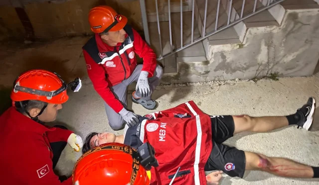 Düzce’de Eş Zamanlı Afet Tatbikatı Gerçekleştirildi