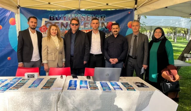 Kayseri Büyükşehir Belediyesi’nden Gençlere Renkli Kampüs Etkinliği