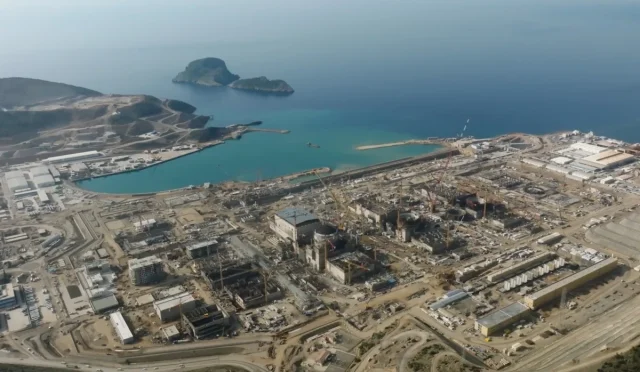Cumhurbaşkanı Erdoğan: Akkuyu’da İlk Elektrik Geliyor, Sakarya Gazı 2028 Hedefine Ulaşıyor Cumhurbaşkanı Erdoğan: Akkuyu’da İlk Elektrik Geliyor, Sakarya Gazı 2028 Hedefine Ulaşıyor