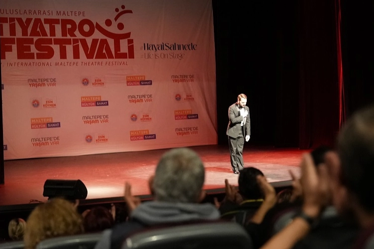 Maltepe’de 7. Uluslararası Tiyatro Festivali Gala Gecesi Coşkusu