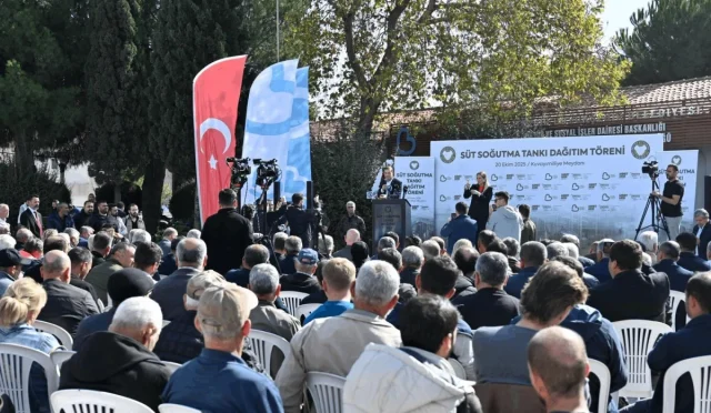 Balıkesir’de süt üreticilerine soğuk zincir desteği veriliyor Balıkesir’de süt üreticilerine soğuk zincir desteği veriliyor