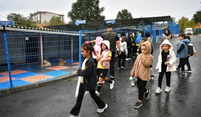 Beylikdüzü Öğrencilerinden Can Dostlara Anlamlı Dokunuş