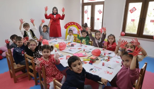 Nevşehir Belediyesi’nden Miniklere Cumhuriyet Bayramı Şenliği