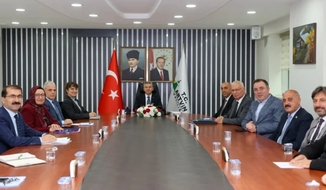 Artvin’de İl İstihdam ve Mesleki Eğitim Kurulu toplantısı gerçekleştirildi Artvin’de İl İstihdam ve Mesleki Eğitim Kurulu toplantısı gerçekleştirildi