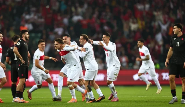 Kocaeli’de Gururlandıran Zafer! A Milliler 4 Golle Galip Geldi Kocaeli’de Gururlandıran Zafer! A Milliler 4 Golle Galip Geldi