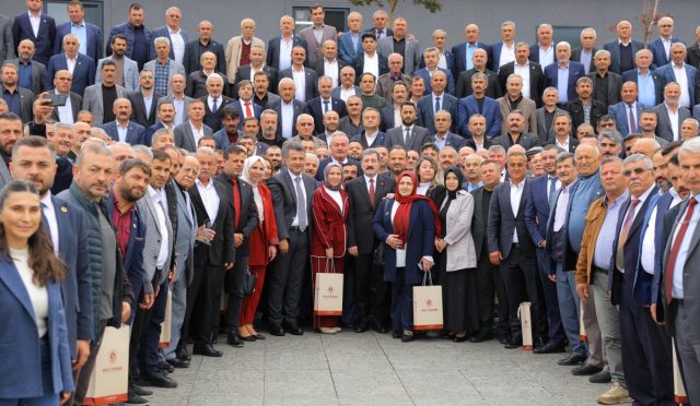 Muhtarlar Gününde “Muhtarlar Konağı” Müjdesi Verildi Muhtarlar Gününde “Muhtarlar Konağı” Müjdesi Verildi