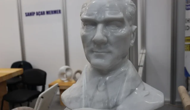 Ege Maden İhracatçılarının 9 Aylık İhracatı 1 Milyar Doları Geçti