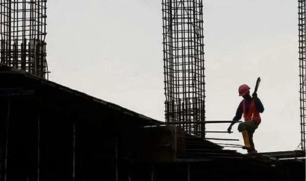 İnşaat Üretimi Yıllık Artış, Aylık Küçülme Kaydetti