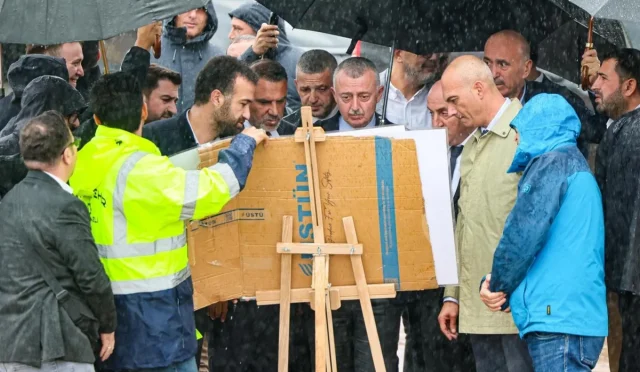 Başkan Büyükakın, Kocaeli’de Sağanak Yağmura Rağmen Saha Denetiminde