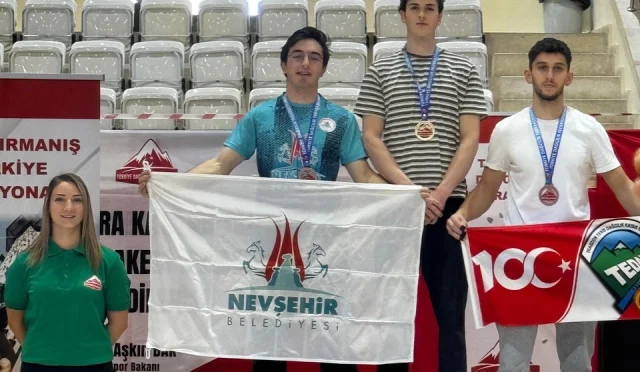 Nevşehirli tırmanışçı Türkiye ikinciliği elde etti