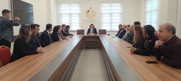 Dönem Birincisi Kaymakam Muhammed Mustafa Kara, Pazaryeri’nde Görevine Başladı Dönem Birincisi Kaymakam Muhammed Mustafa Kara, Pazaryeri’nde Görevine Başladı