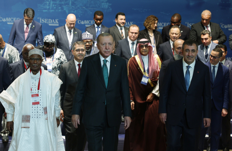 Cumhurbaşkanı Erdoğan: "Suriye’nin Yeniden Ayağa Kalkması Bizim İçin Önceliklidir"