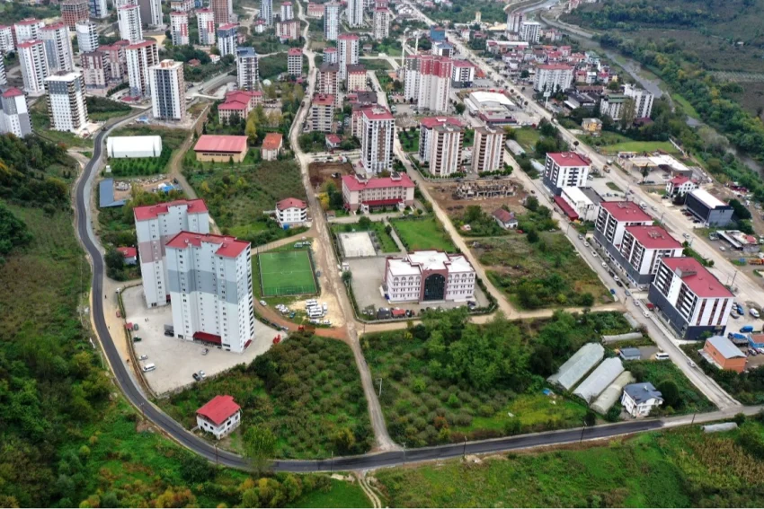 Ordu Büyükşehir, Ayazlı Mahallesi’nde Ulaşımı Rahatlatıyor