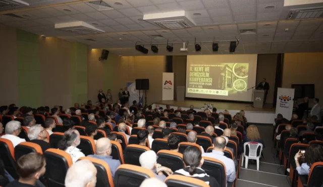 Mersin Kent ve Denizcilik Konferansı’nda Kent Vizyonu Tartışıldı