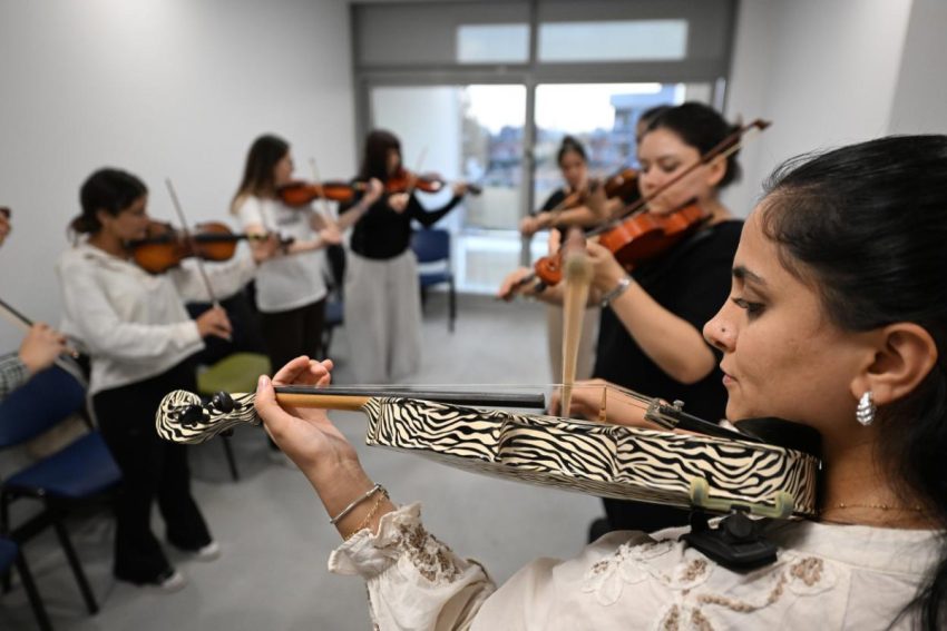 Mersin’de Müzik Eğitimine Yoğun Katılım